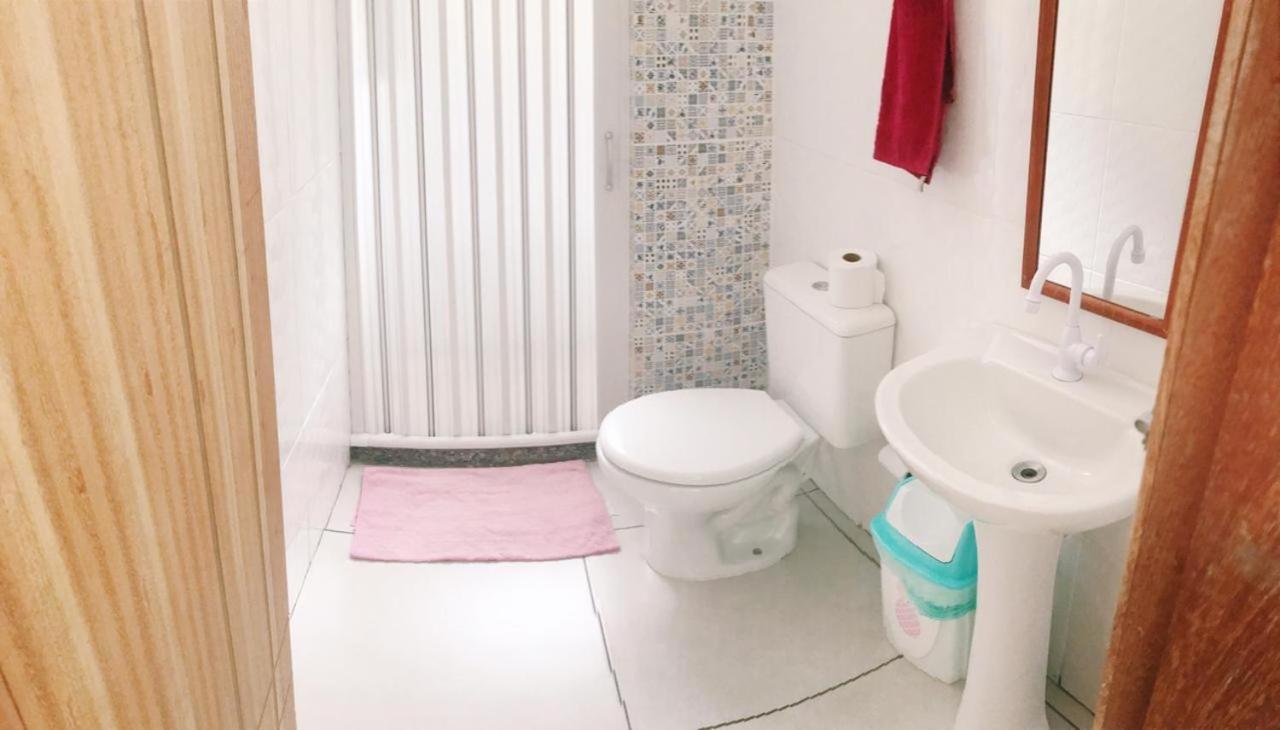 Suite Com Cozinha No Quintal Da Casa Cabo Frio Exterior photo